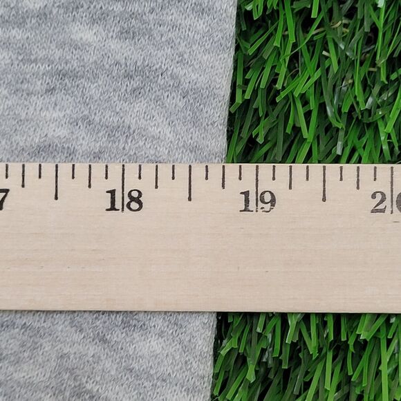 Vintage 1985 Penguin Sweatshirt Womens Medium 19x21 Gray - Picture 12 of 13